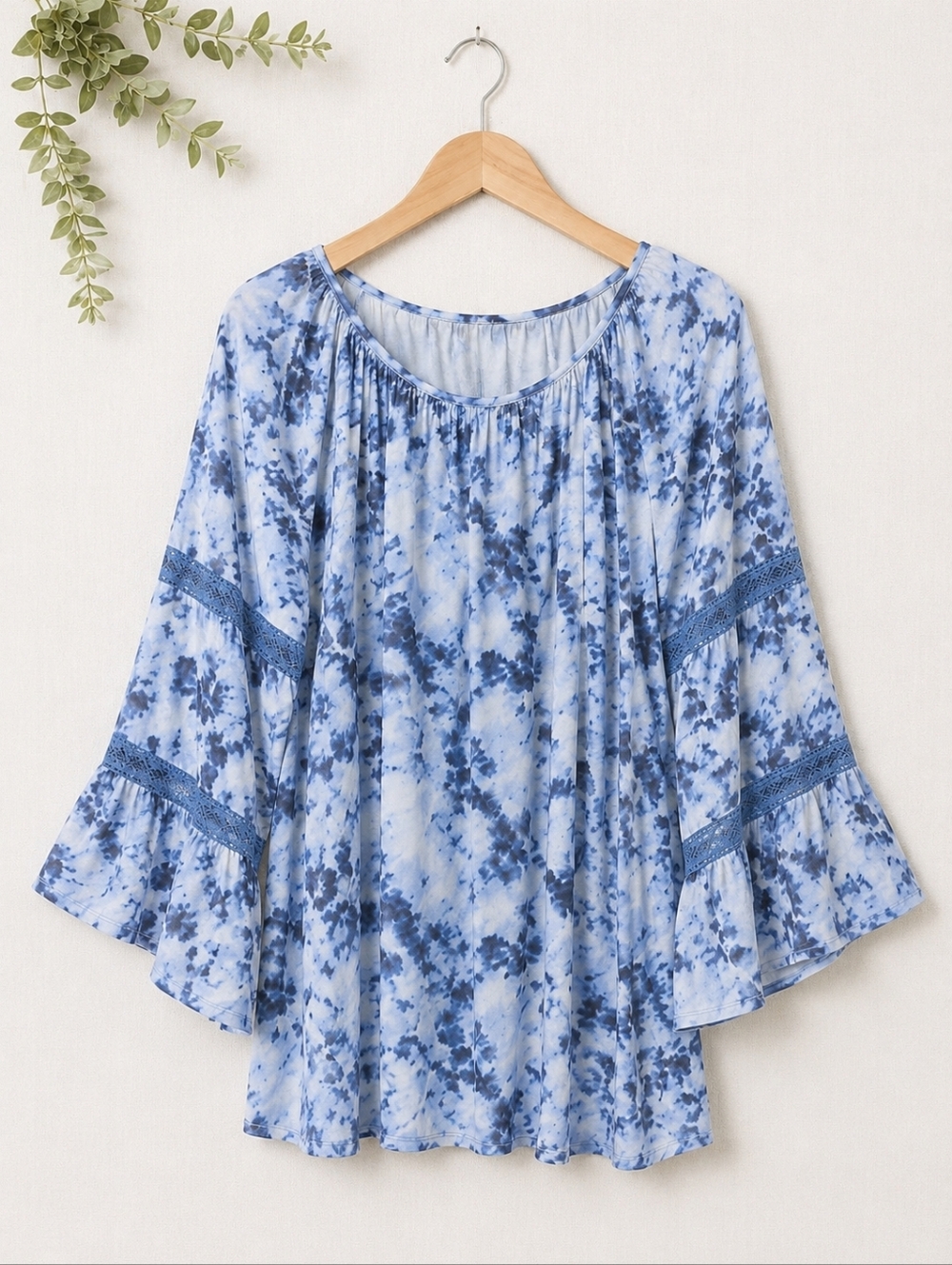 Flowy Boho Blue Tie Dye Tunic Bell Sleeve Lace Blouse Plus 3X 26W-28W